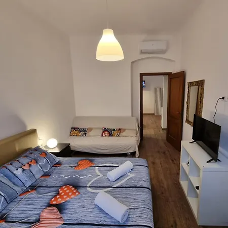 Apartment La Casa Del Pe' La Spezia