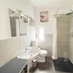 La Casa Del Pe' لا سبيتسْيا